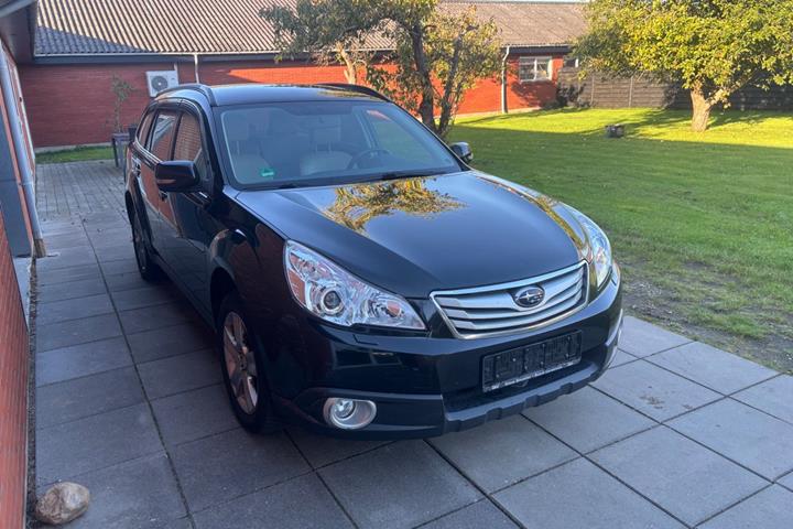 undefined Subaru Outback fra 2009