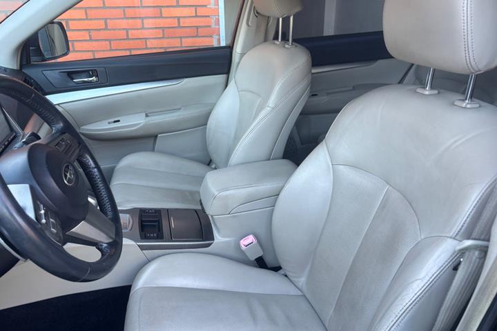 undefined Subaru Outback fra 2009