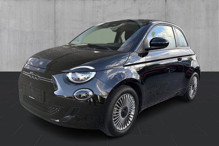 Sort Fiat 500e fra 2023 set udefra