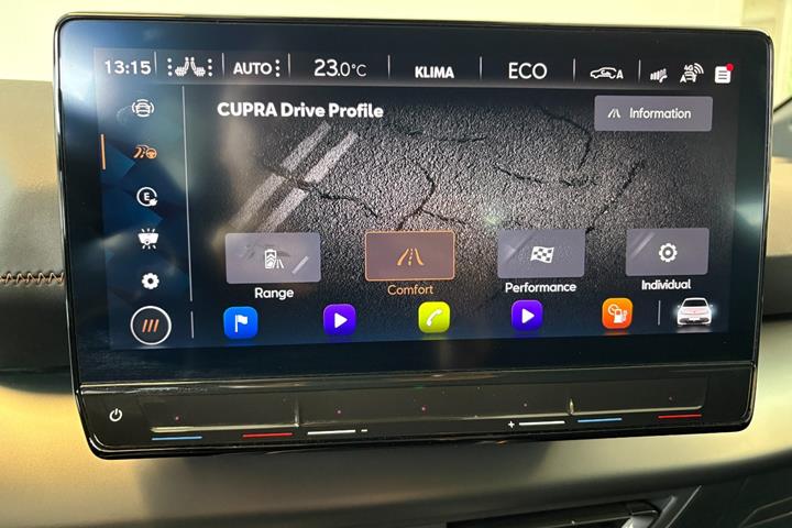 Grå Cupra Born fra 2023