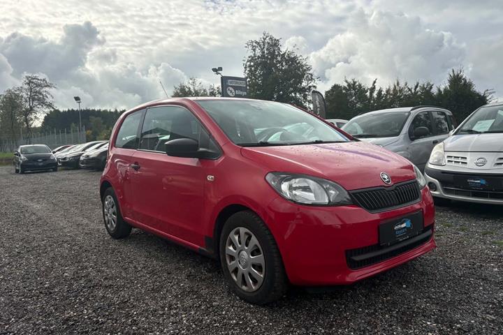 Rød Skoda Citigo fra 2013