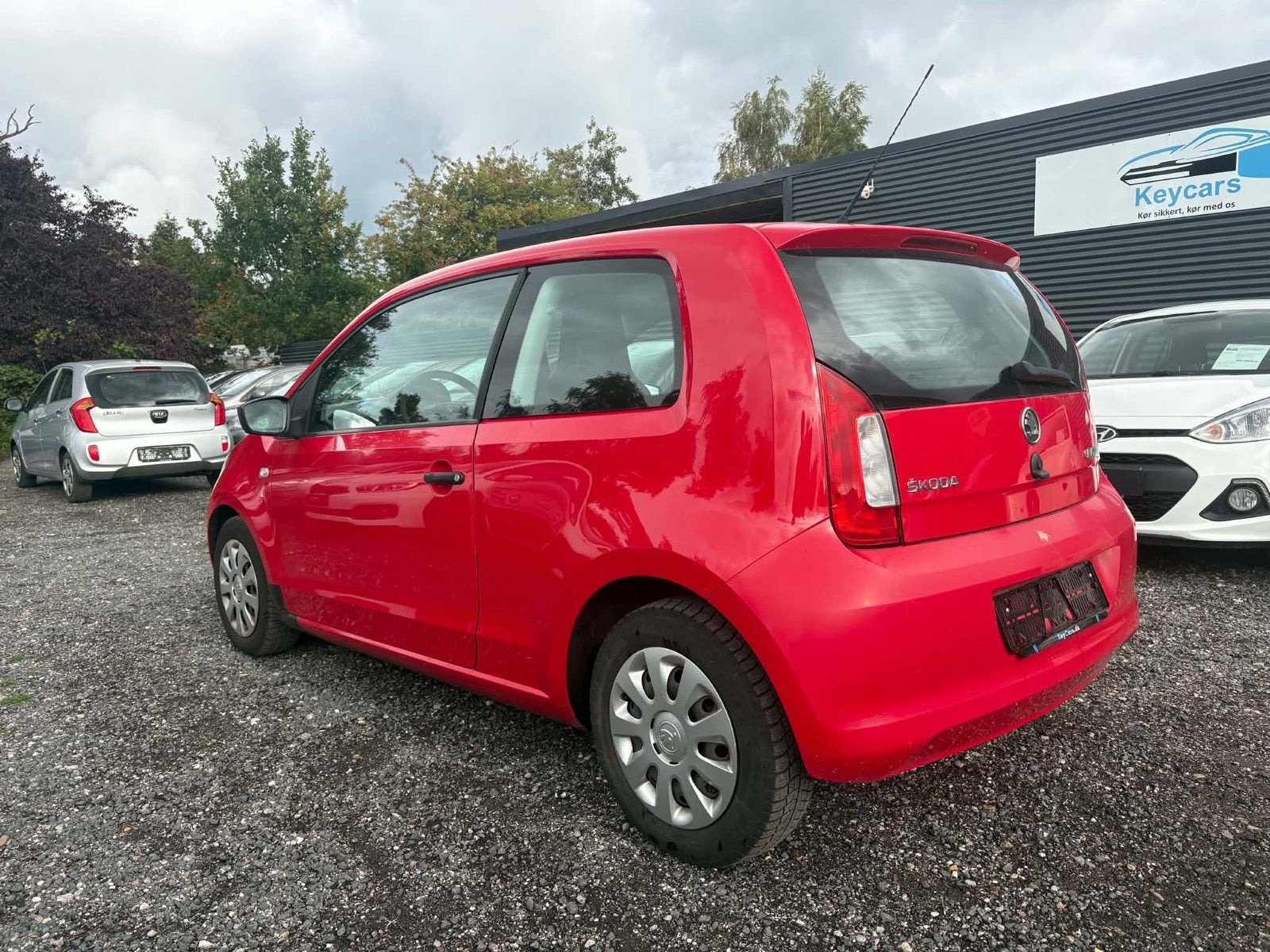 Rød Skoda Citigo fra 2013