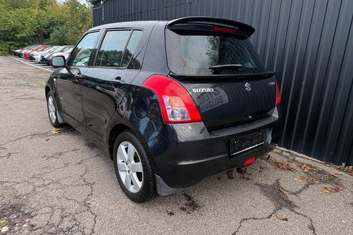 undefined Suzuki Swift fra 2009