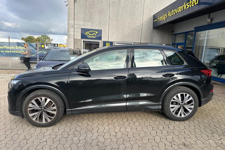 Sort Audi Q4 e-tron fra 2022