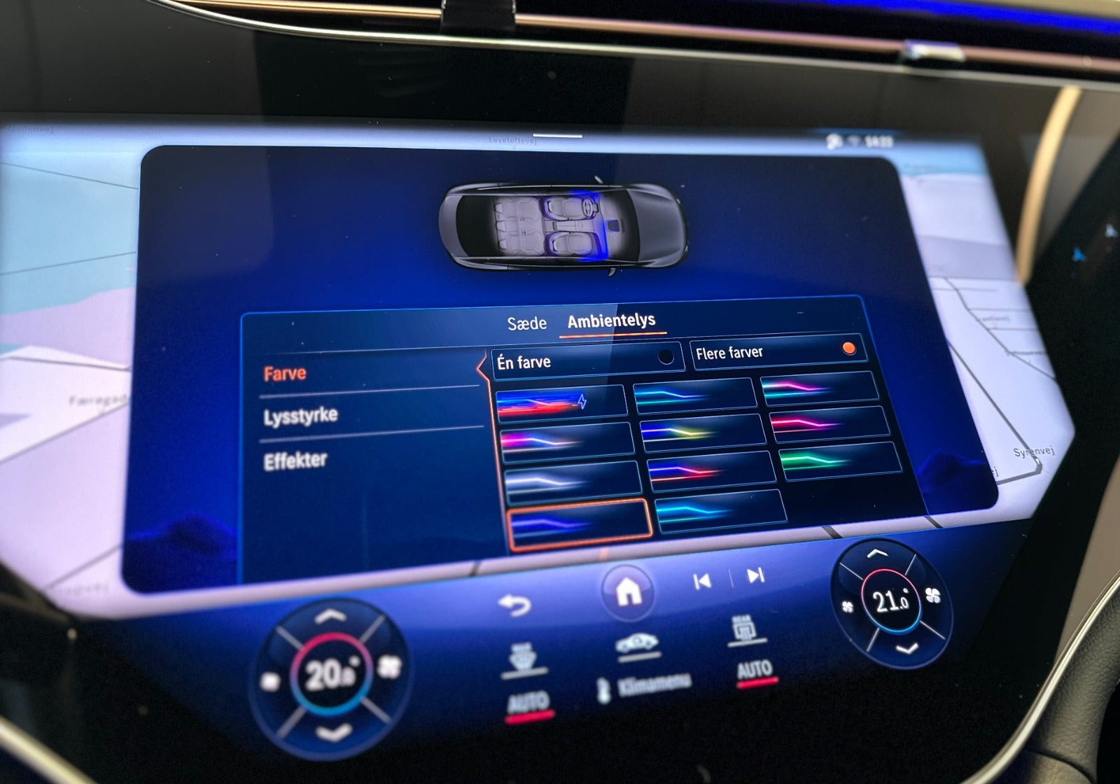 Sort Mercedes EQE500 fra 2023