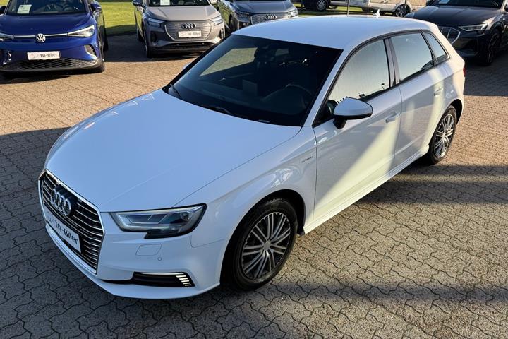 Hvid Audi A3 fra 2018