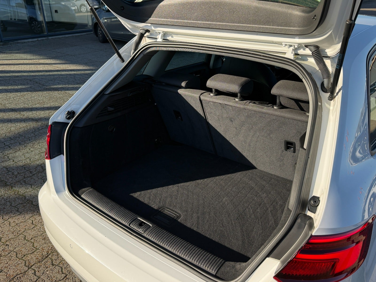 Hvid Audi A3 fra 2018