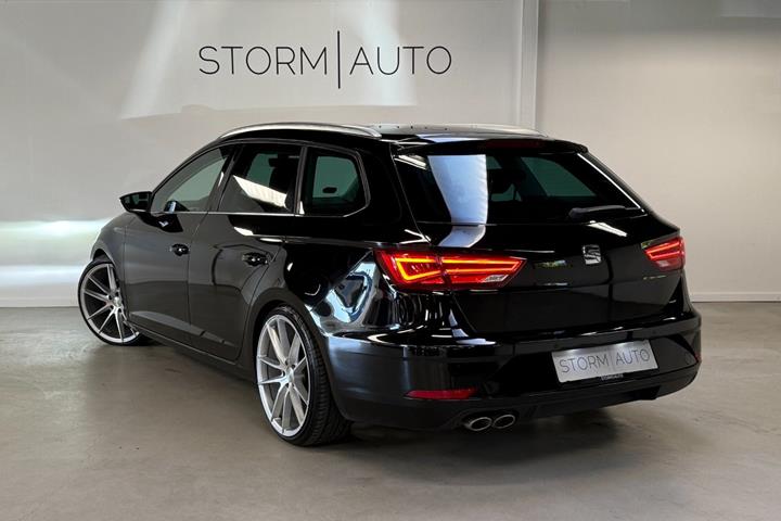 Sort Seat Leon fra 2019