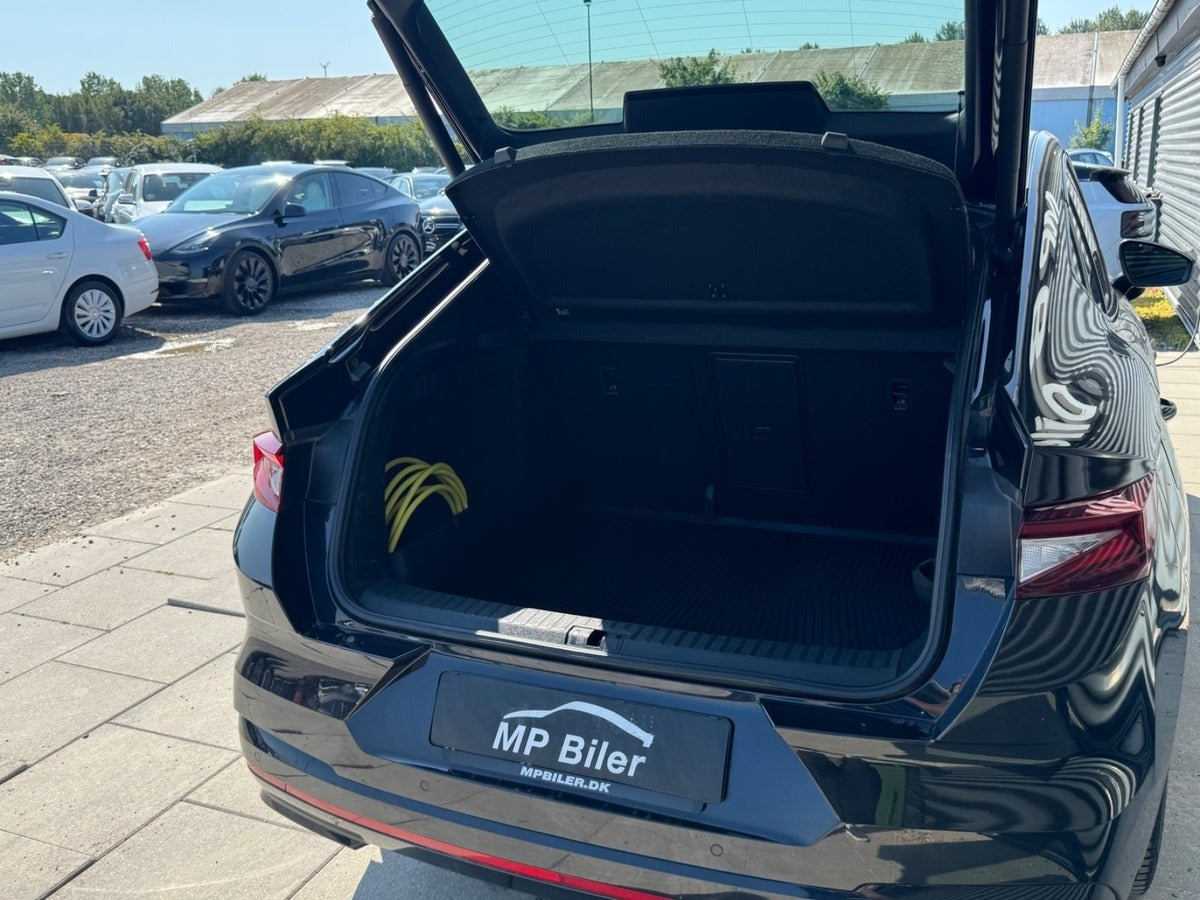 Sort Skoda Enyaq fra 2023