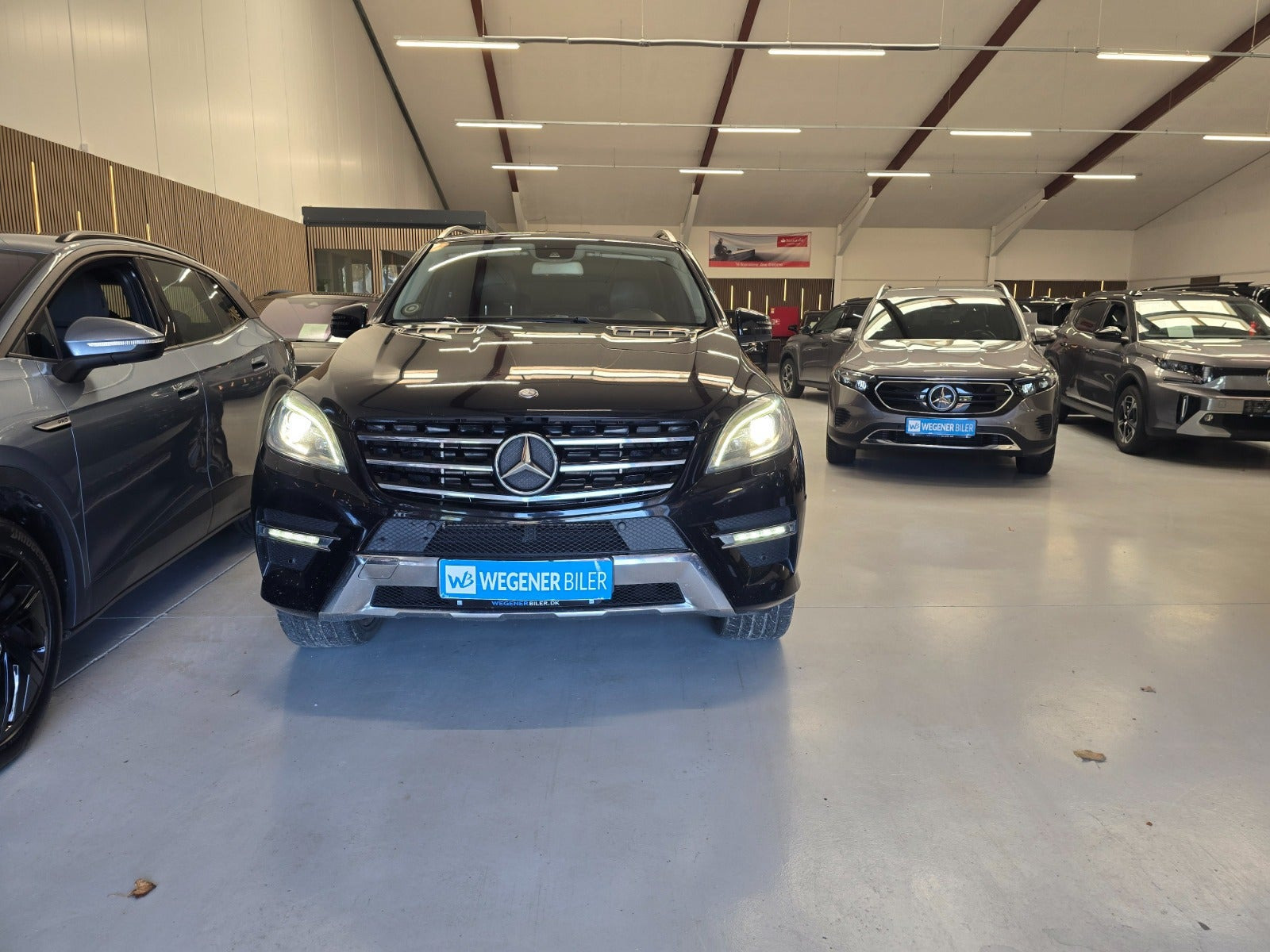 Sort Mercedes ML350 fra 2012