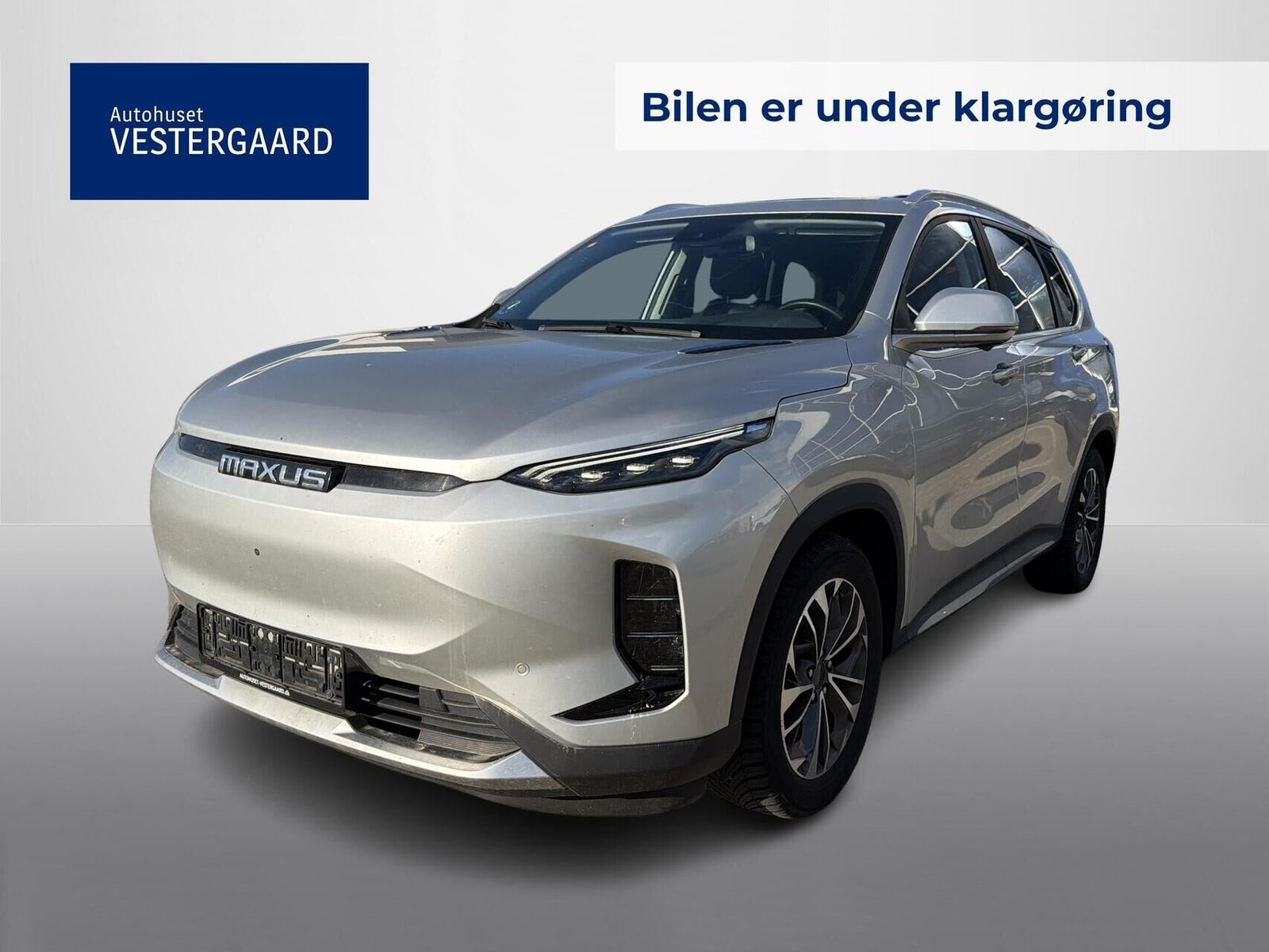 Maxus Euniq6