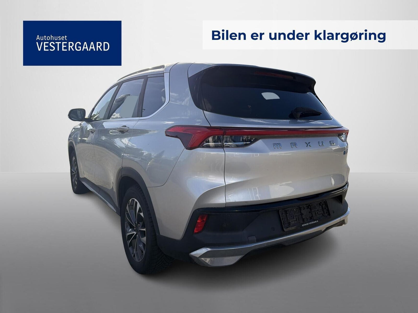 Grå Maxus Euniq6 fra 2022