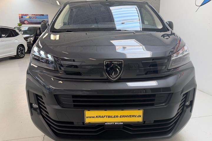 Grå Peugeot Expert fra 2025