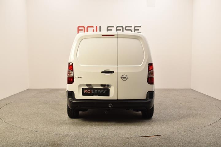 Hvid Opel Combo fra 2022