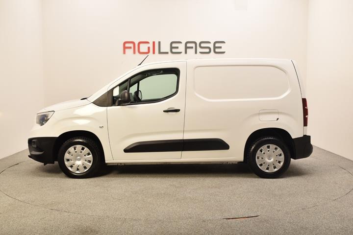 Hvid Opel Combo fra 2022