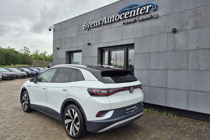 Hvid VW ID.4 fra 2023