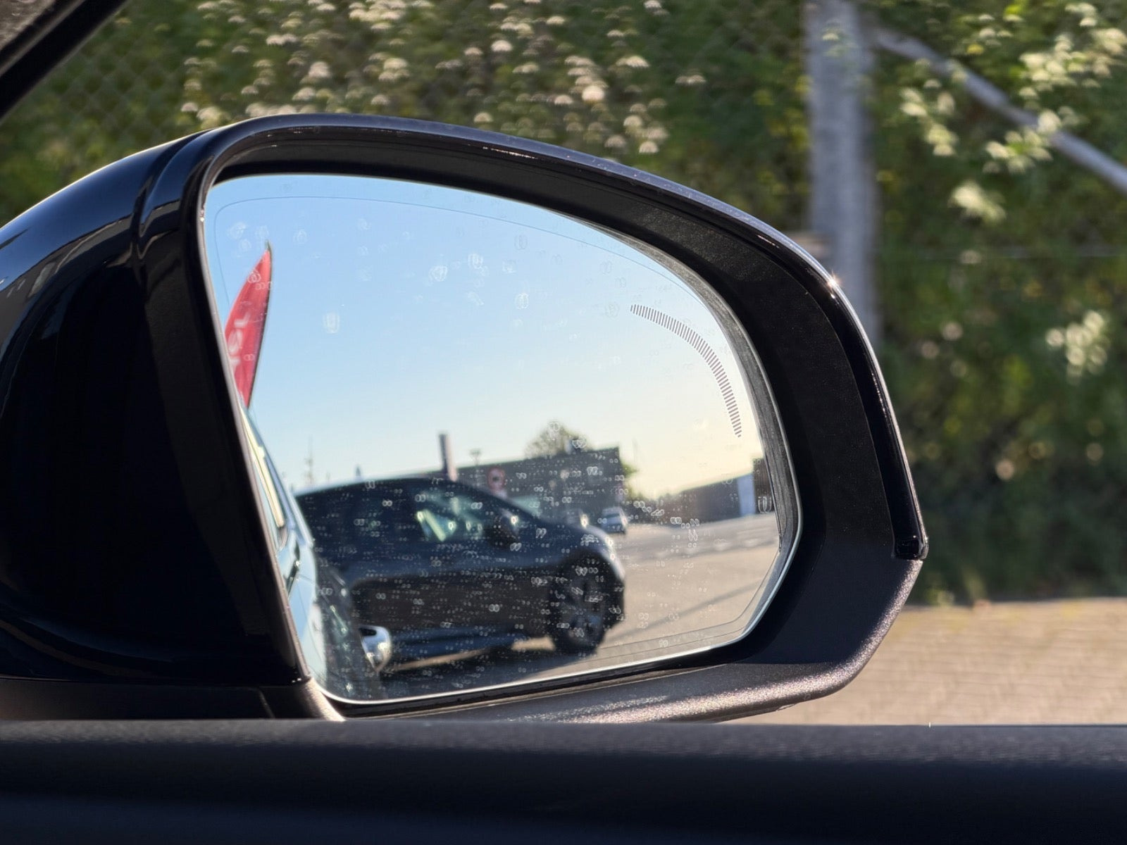 Sort Volvo XC40 fra 2023