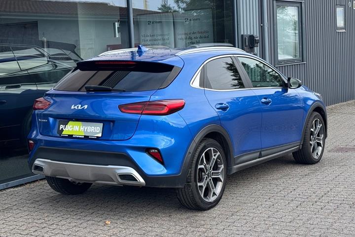 Blå Kia XCeed fra 2022