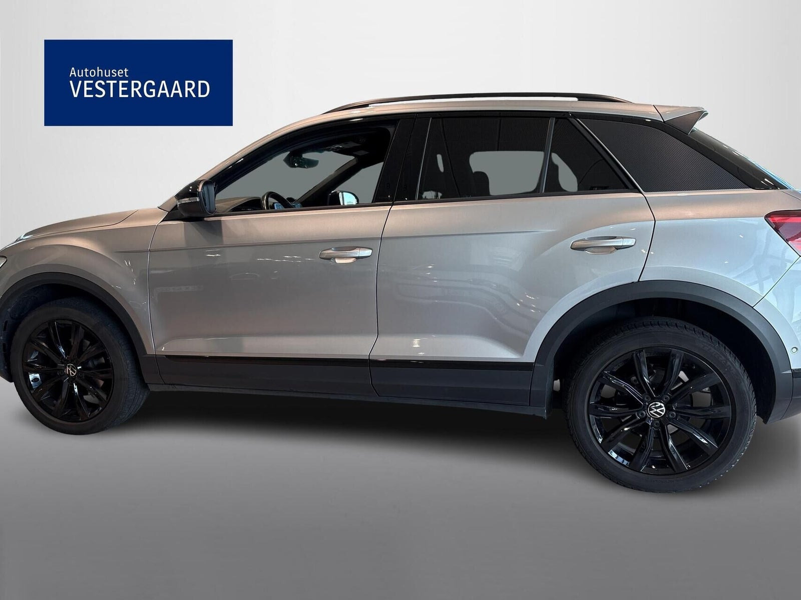 Sølv VW T-Roc fra 2023