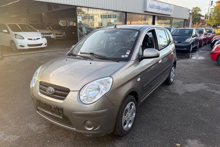 undefined Kia Picanto fra 2010 set udefra