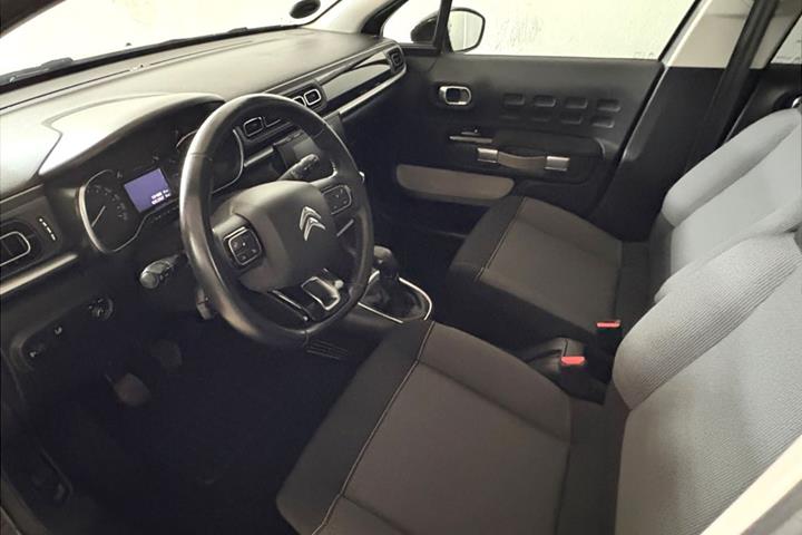 Grå Citroën C3 fra 2019