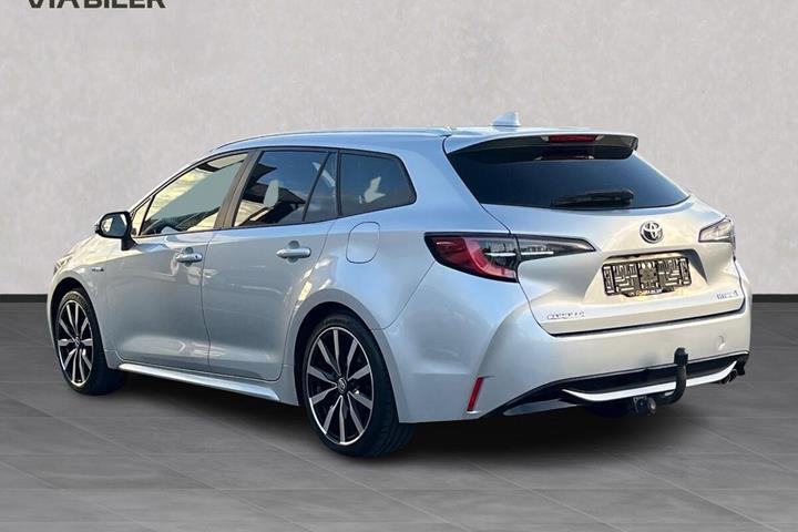 Sølv Toyota Corolla fra 2019