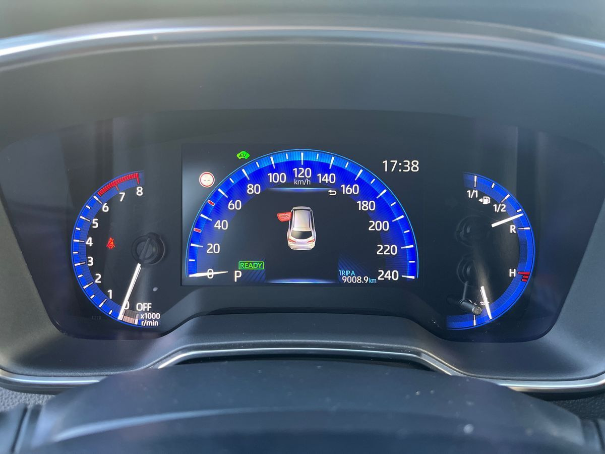 Sølv Toyota Corolla fra 2019
