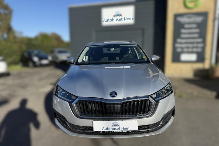 Sølv Skoda Octavia fra 2021