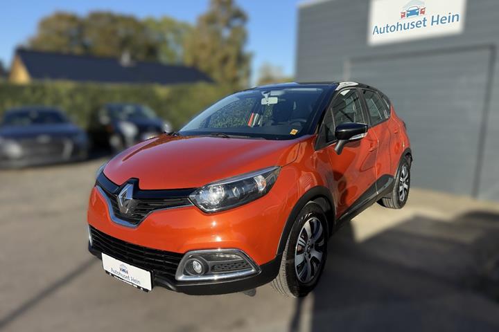 Orange Renault Captur fra 2014