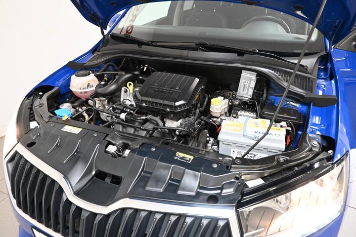 Blå Skoda Fabia fra 2020