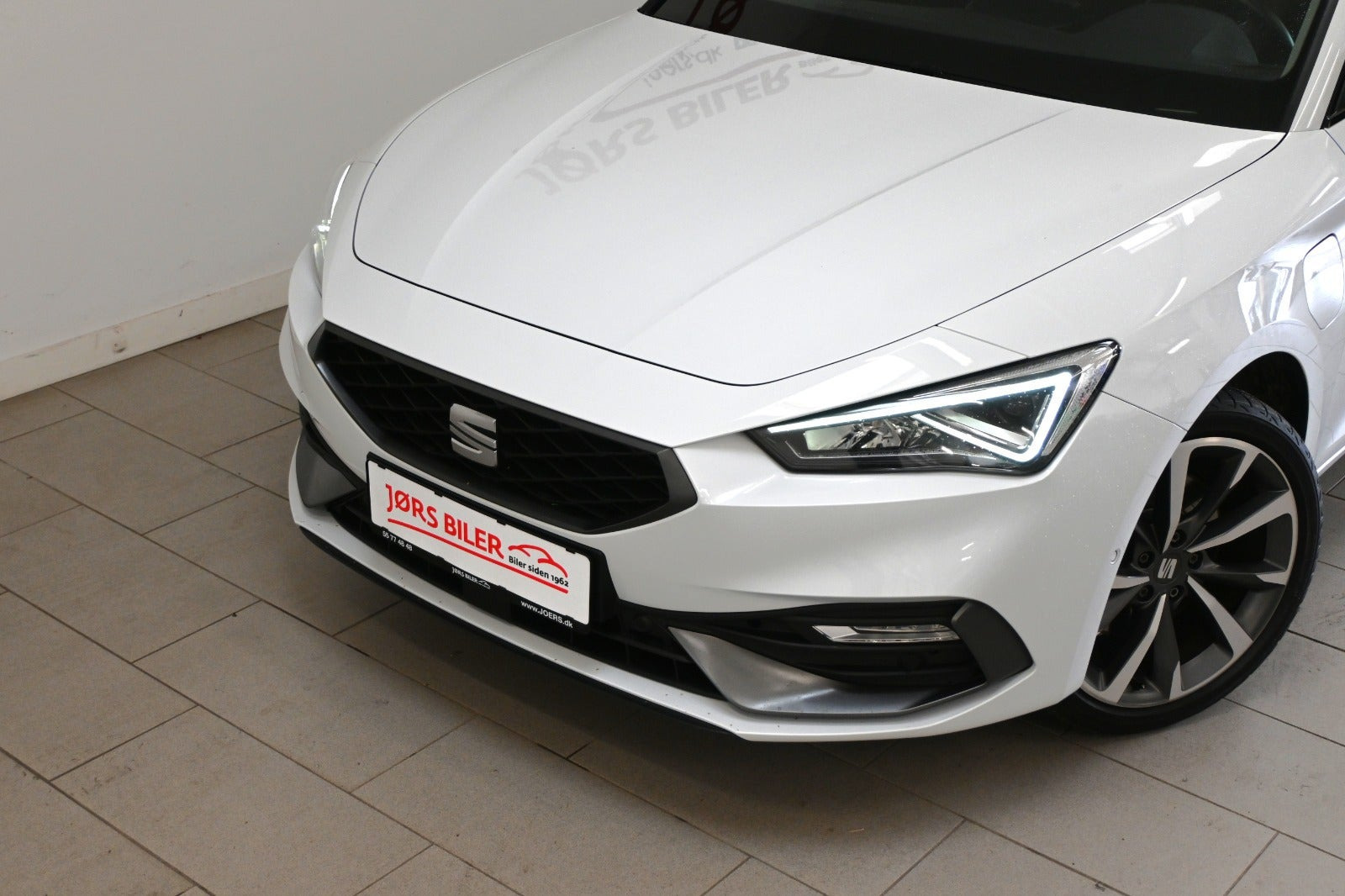 Hvid Seat Leon fra 2021