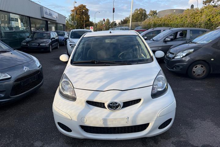 undefined Toyota Aygo fra 2010