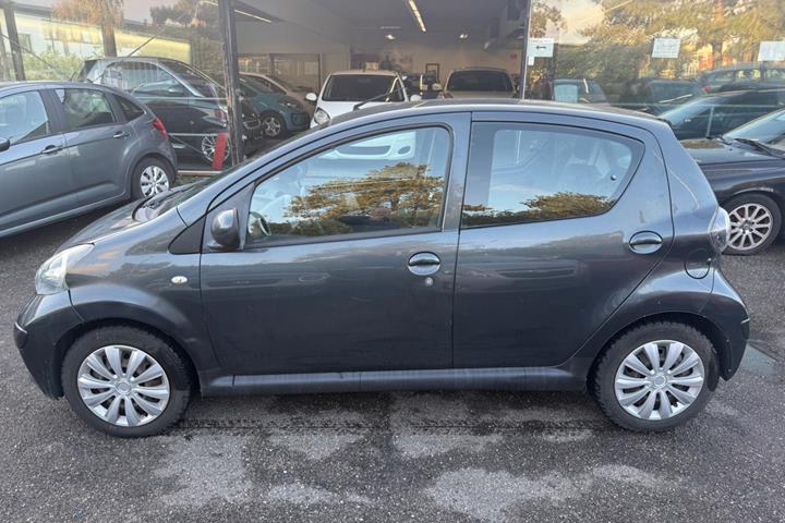 undefined Toyota Aygo fra 2006