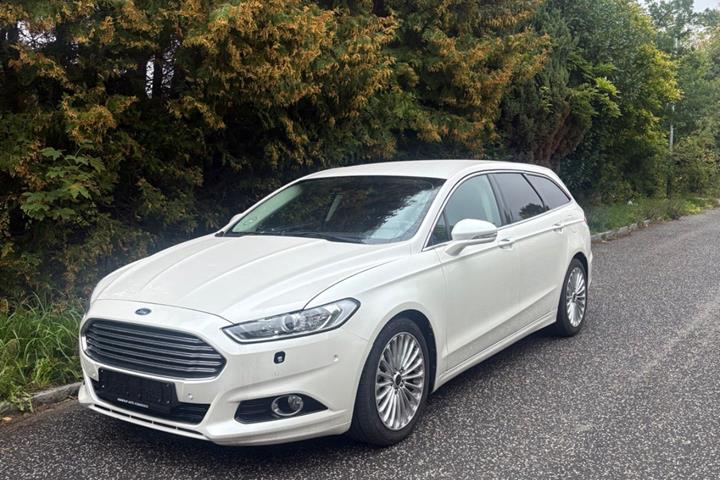 undefined Ford Mondeo fra 2015