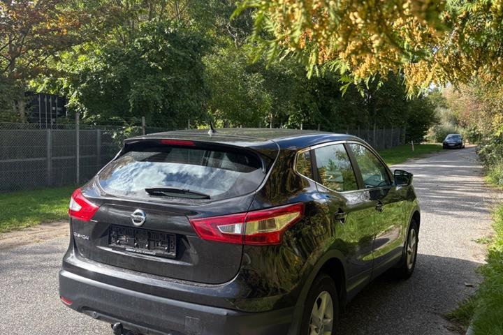 undefined Nissan Qashqai fra 2016