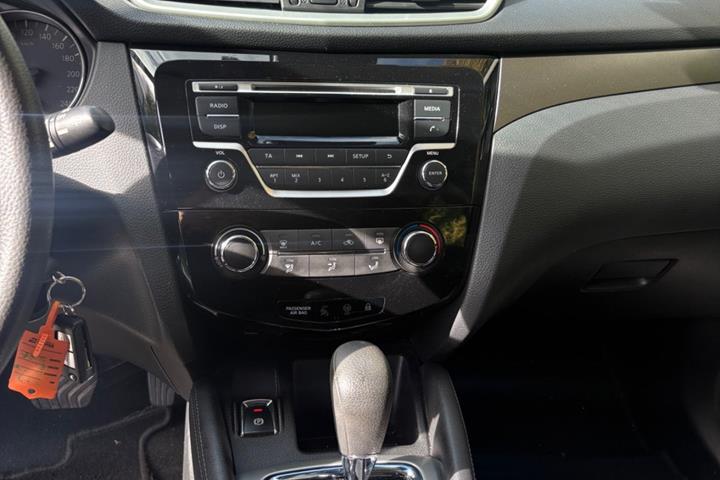 undefined Nissan Qashqai fra 2016