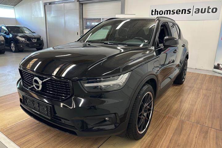 Sort Volvo XC40 fra 2021