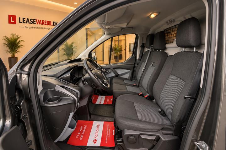 Grå Ford Transit Custom 270 L1 fra 2017