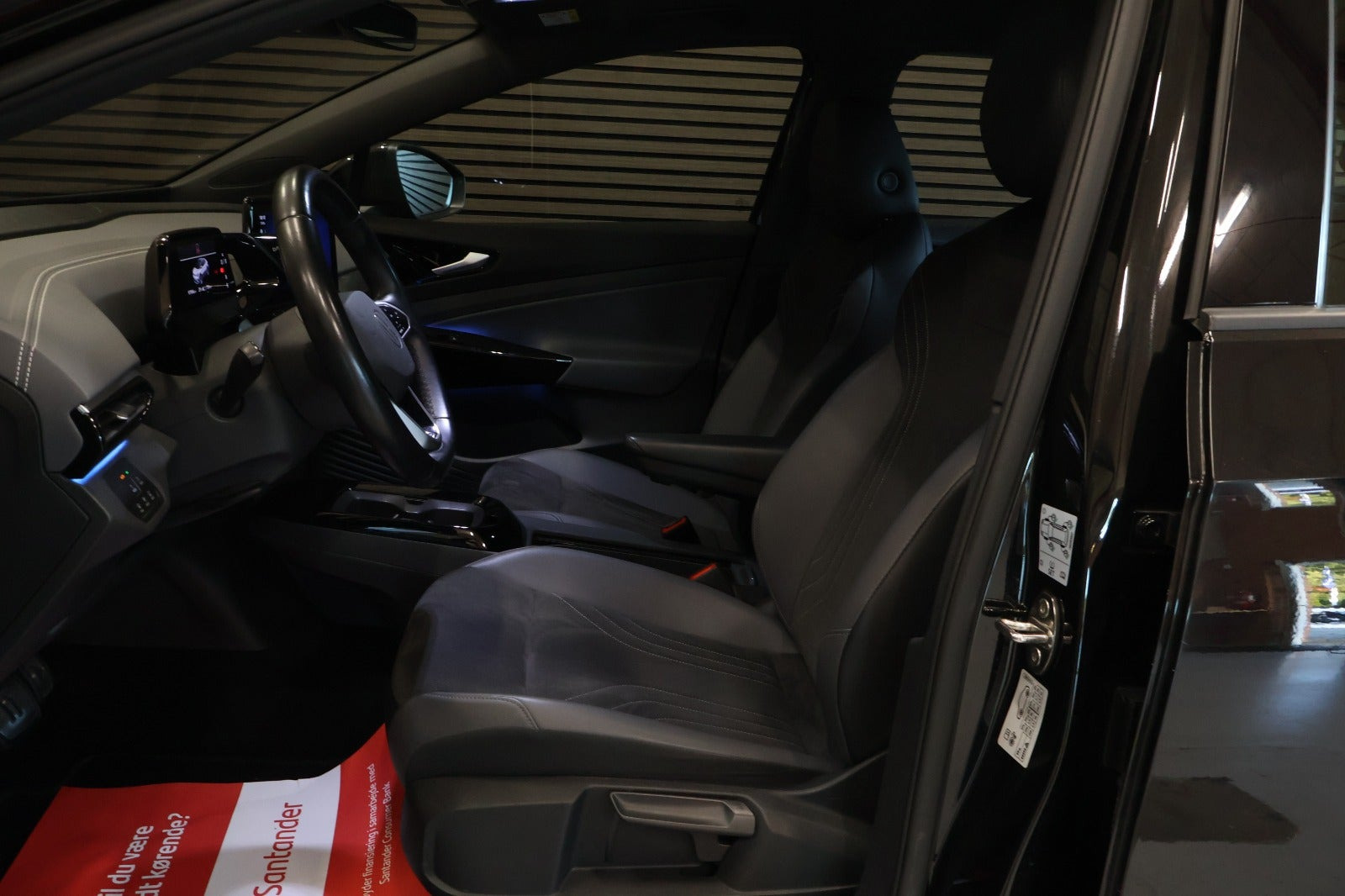 Sort VW ID.4 fra 2023