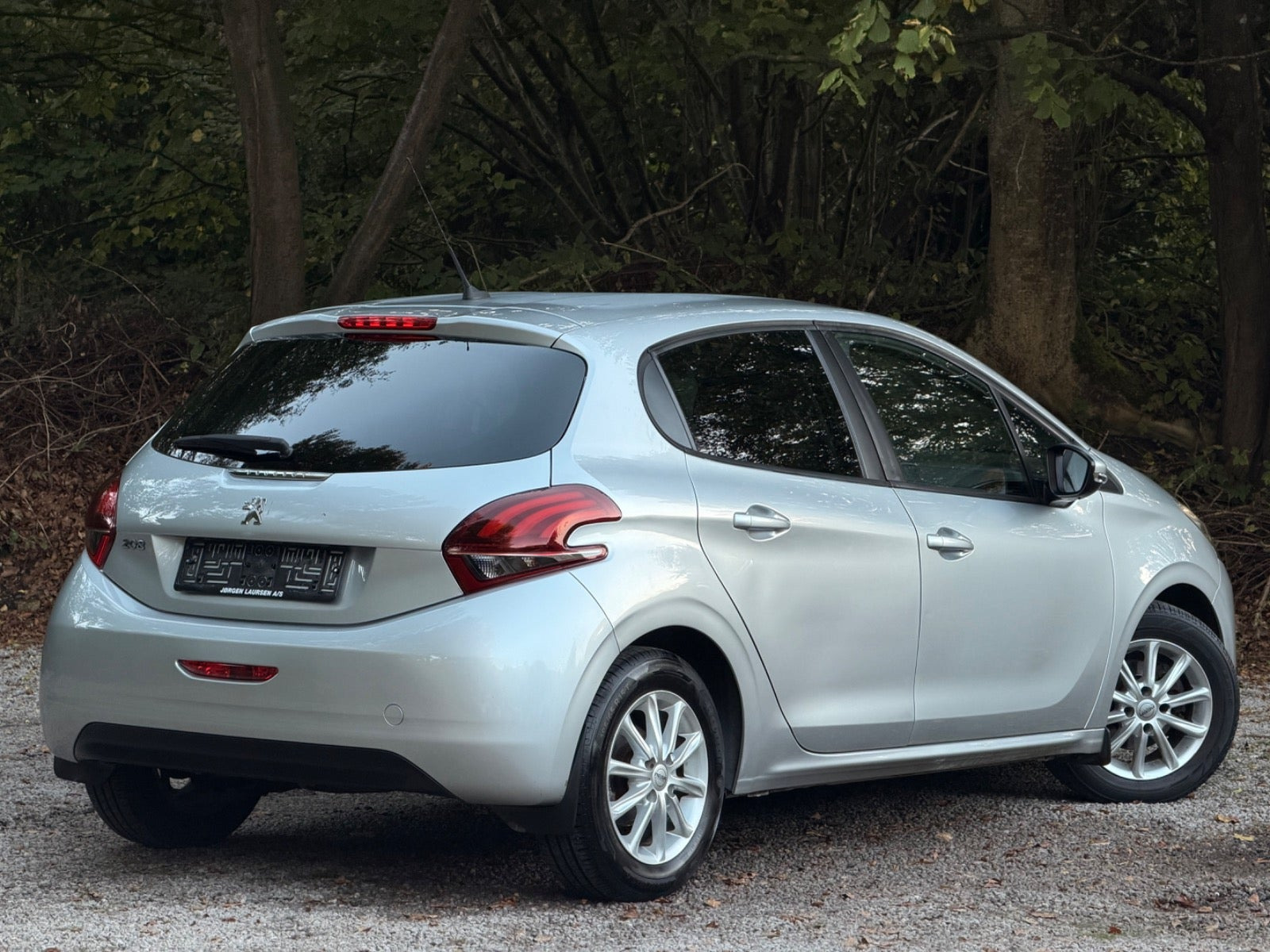 undefined Peugeot 208 fra 2018