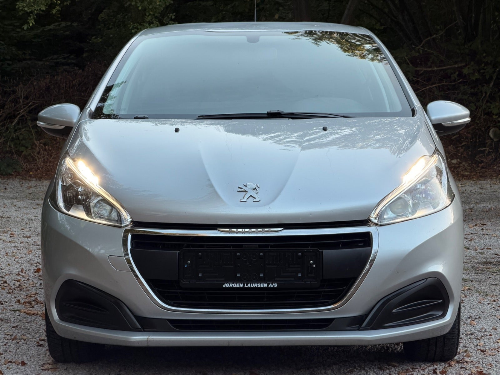 undefined Peugeot 208 fra 2018