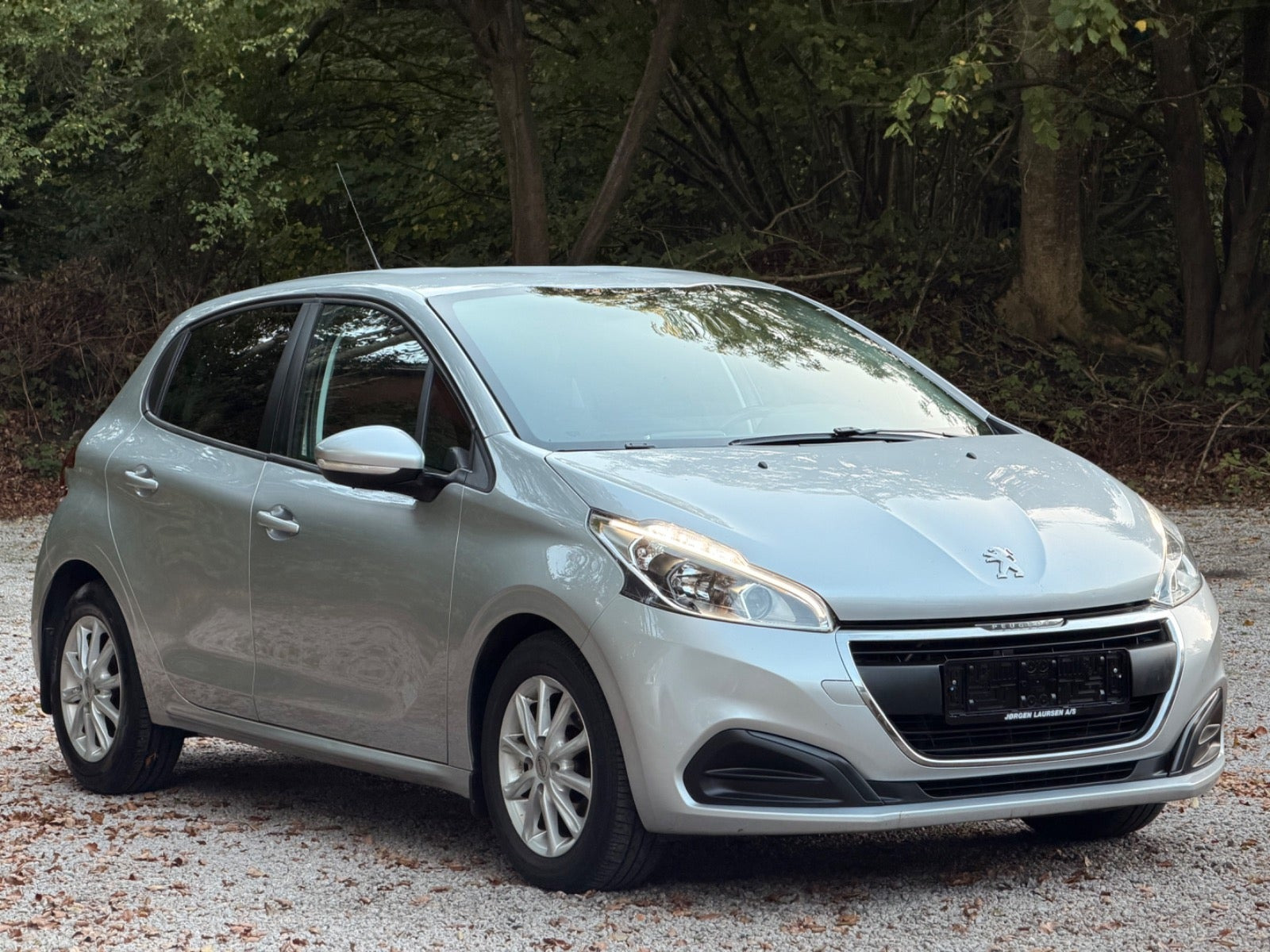 undefined Peugeot 208 fra 2018