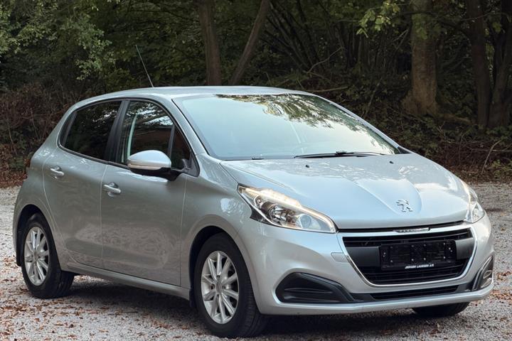 undefined Peugeot 208 fra 2018