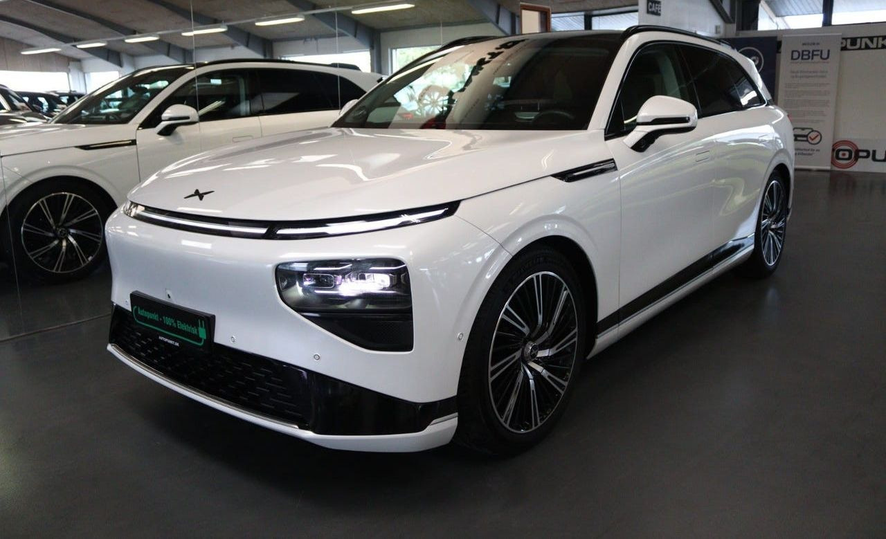 Xpeng G9 AWD Performance
