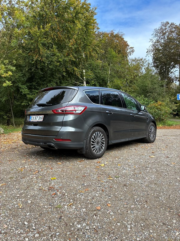 undefined Ford S-MAX fra 2019