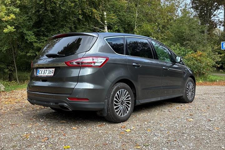 undefined Ford S-MAX fra 2019