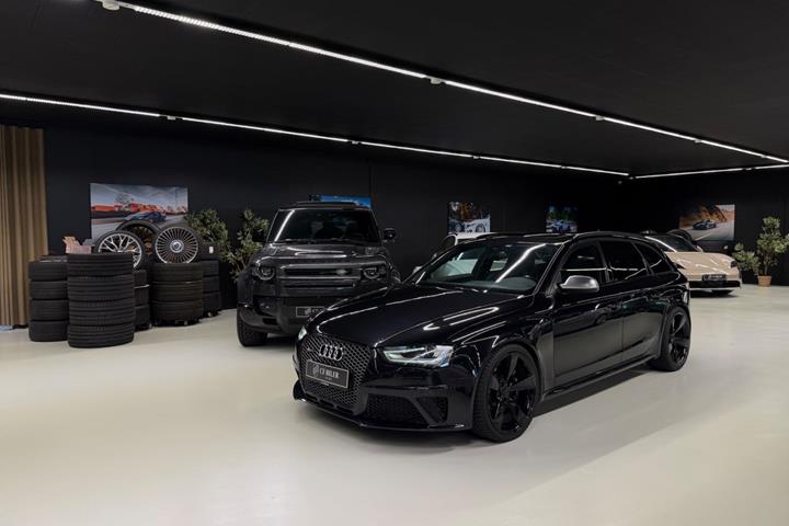 undefined Audi RS4 fra 2012