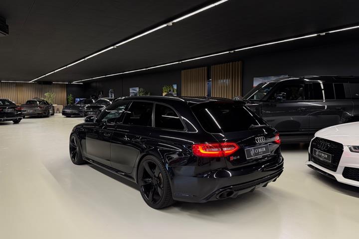 undefined Audi RS4 fra 2012