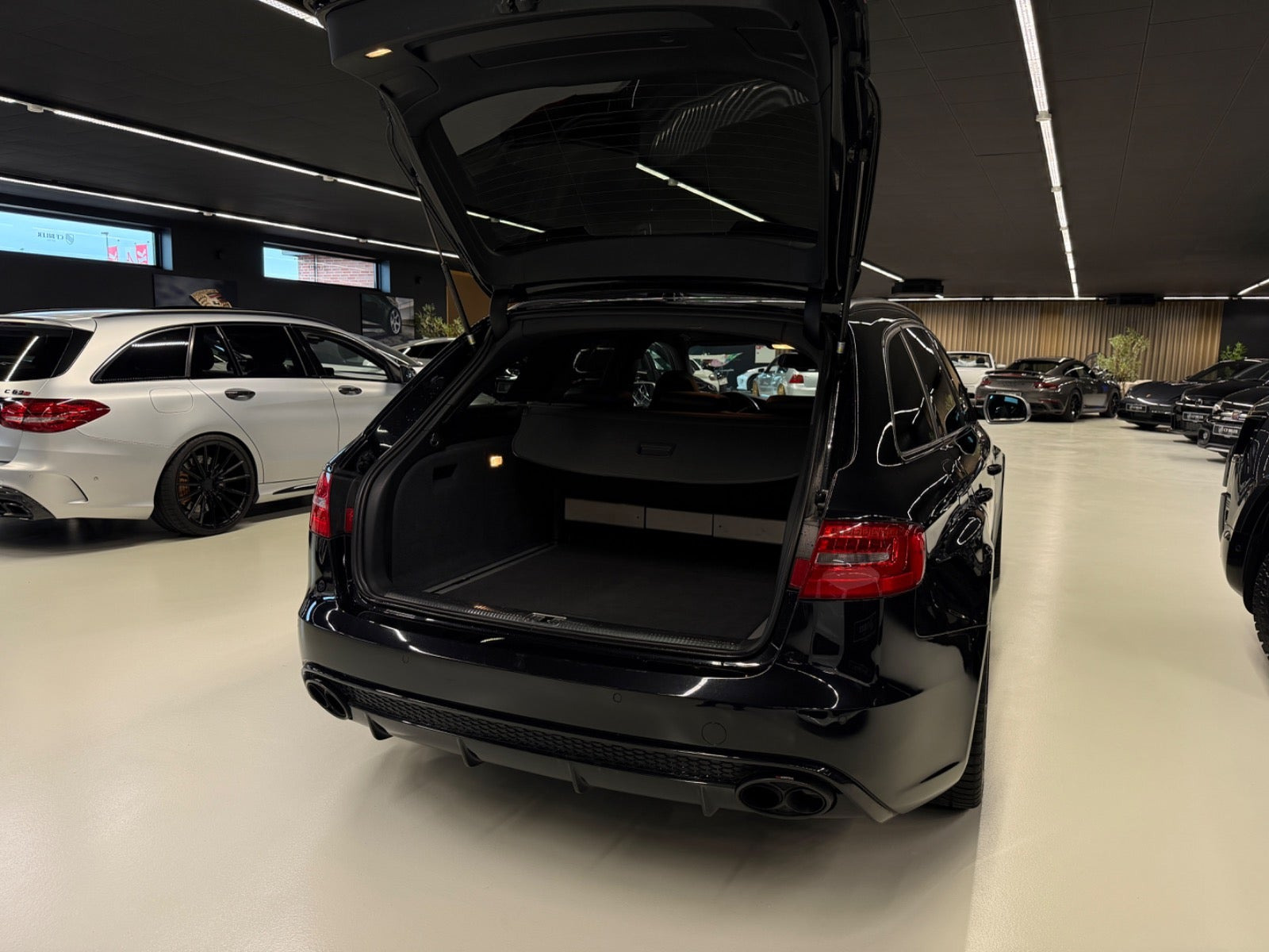 undefined Audi RS4 fra 2012