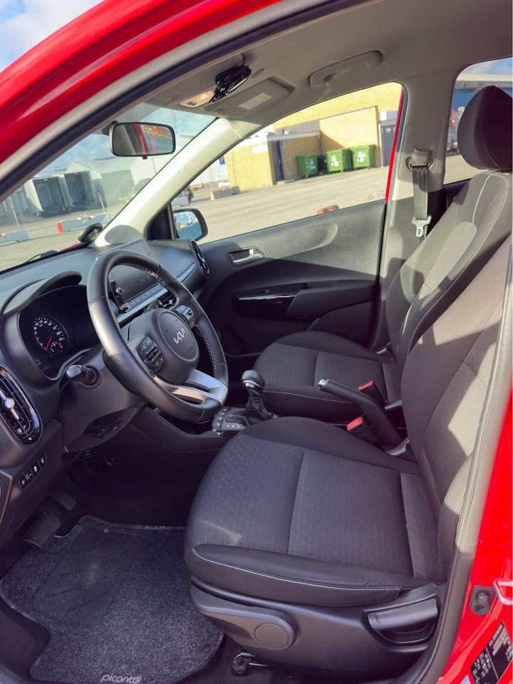 Rød Kia Picanto fra 2022